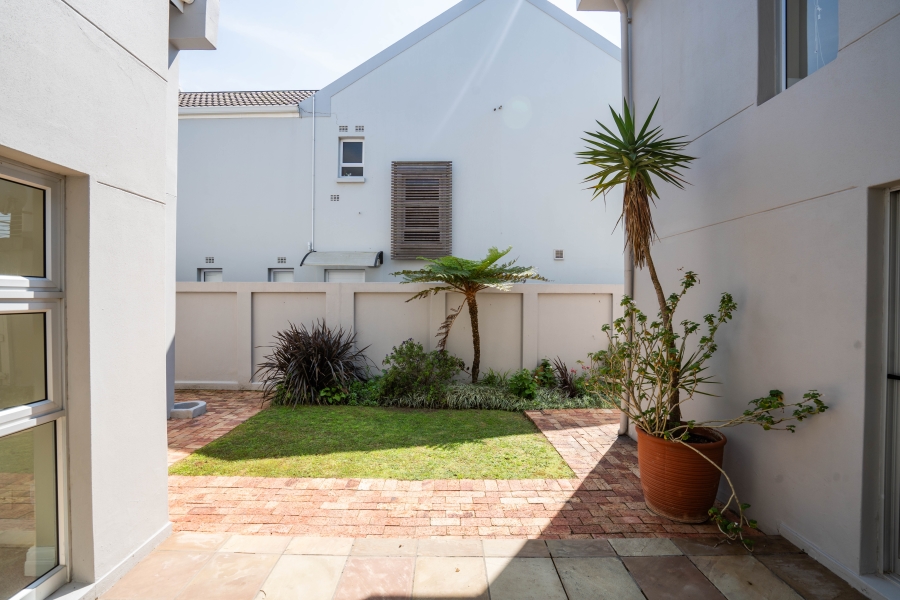 6 Bedroom Property for Sale in Royal Alfred Marina Eastern Cape